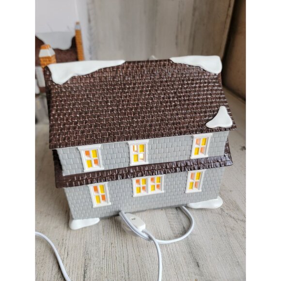 Dept‎ 56 4016902PP Lynnhaven house snow village accessory Xmas - Picture 6 of 8